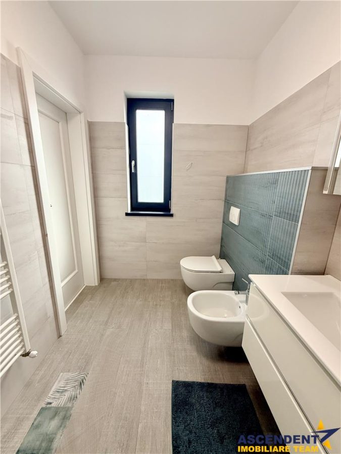 Rezidenta gata de mutat, aer distins, peisaj superb, Cristian, Brasov - foto 19