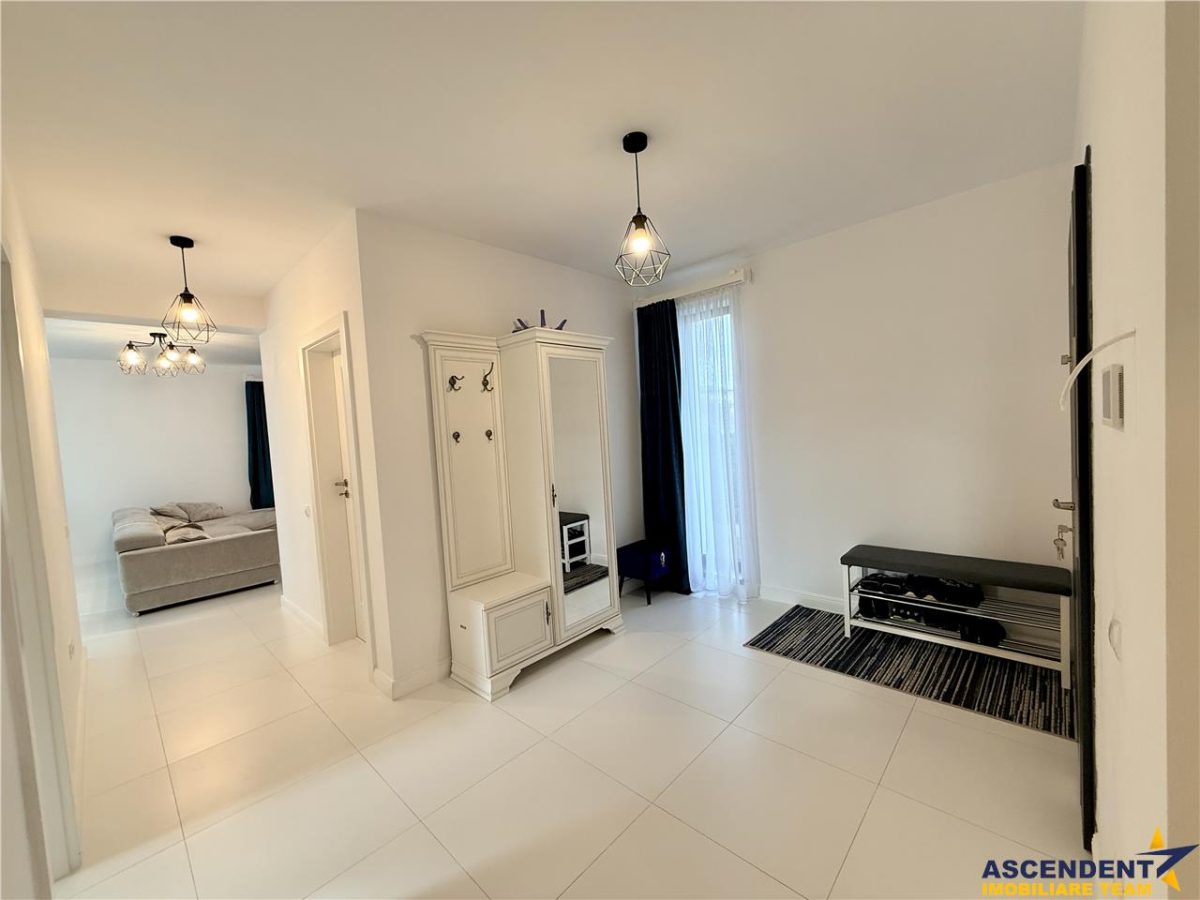 Rezidenta gata de mutat, aer distins, peisaj superb, Cristian, Brasov - foto 5