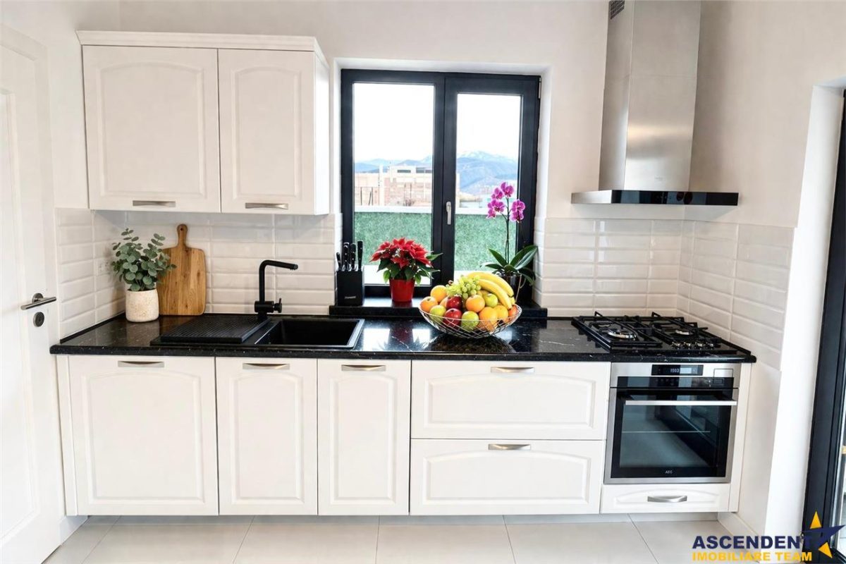 Rezidenta gata de mutat, aer distins, peisaj superb, Cristian, Brasov - foto 3