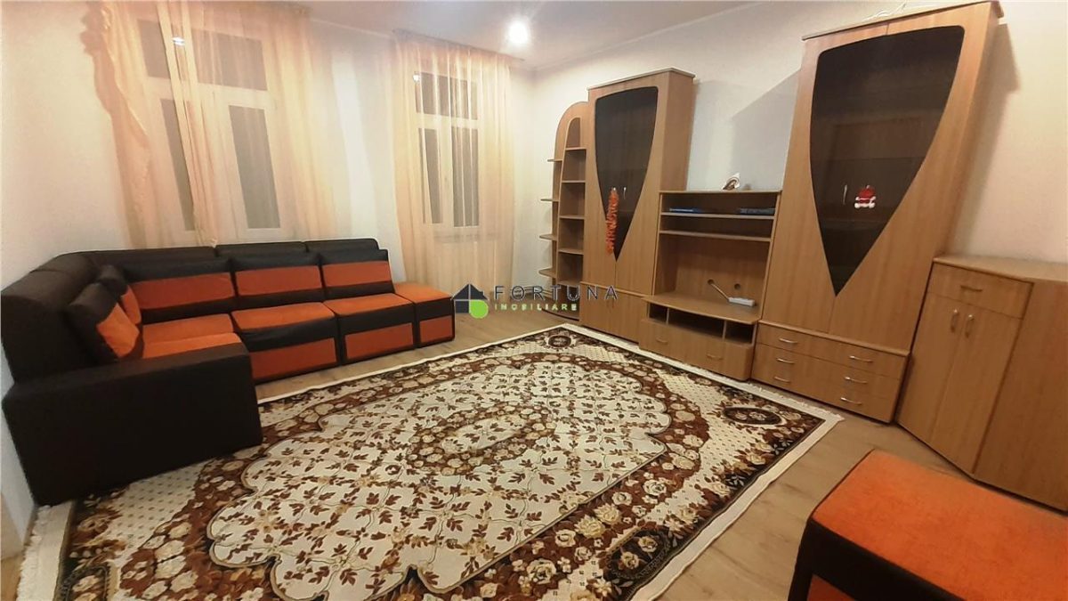 Casa cocheta, 2 camere mobilata si utilata, zona Piata Unirii - foto 2