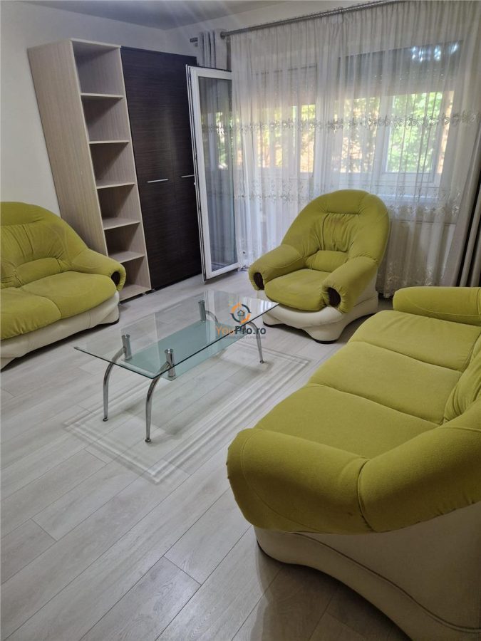 Dambovita 3 camere Decomandat etaj 4 - foto 11