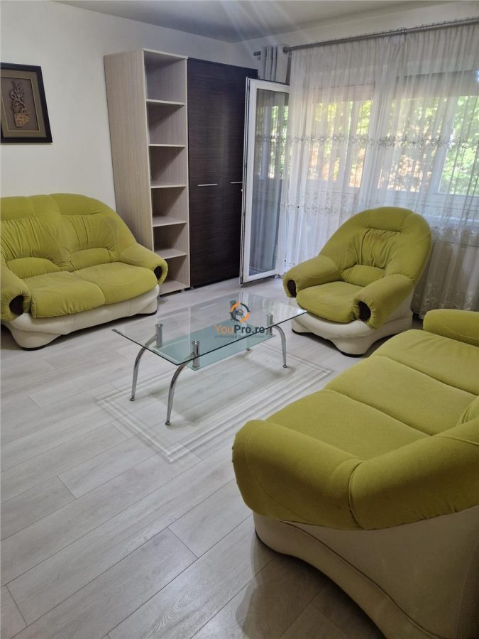 Dambovita 3 camere Decomandat etaj 4 - foto 12