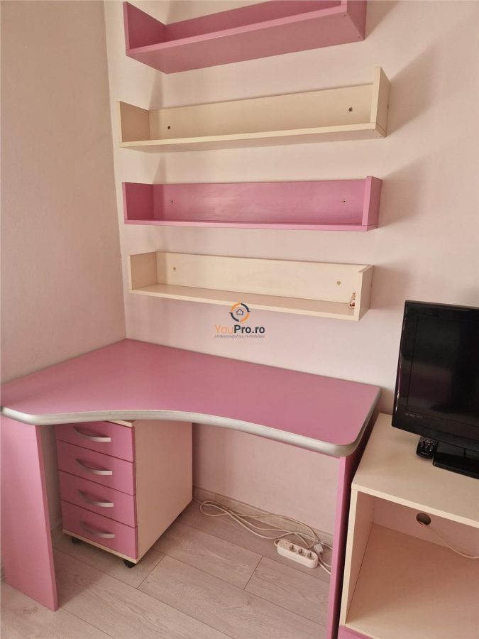 Dambovita 3 camere Decomandat etaj 4 - foto 17