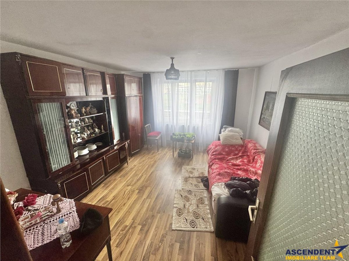 Casa, clinica, gradinita, afterschool sau sediu firma, Zizinului, Brasov - foto 4