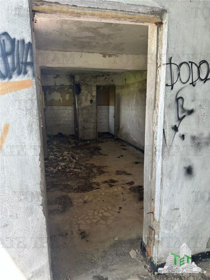 CLADIRE LA ROSU (FOST RESTAURANT LOTCA) - I.C.BRATIANU - foto 7