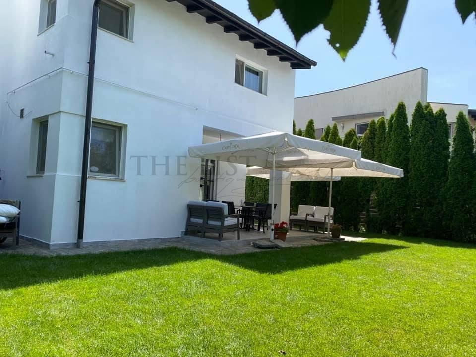 Vila 5 camere cu curte matura in Otopeni - Otopeni