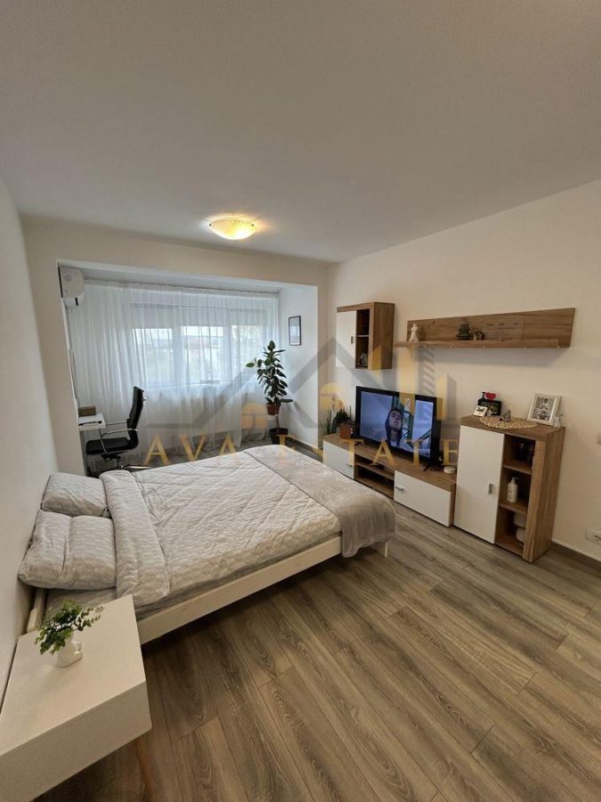 Apartament 1 camera | Mansarda, 37 mp | Zona AEM - Timisoara