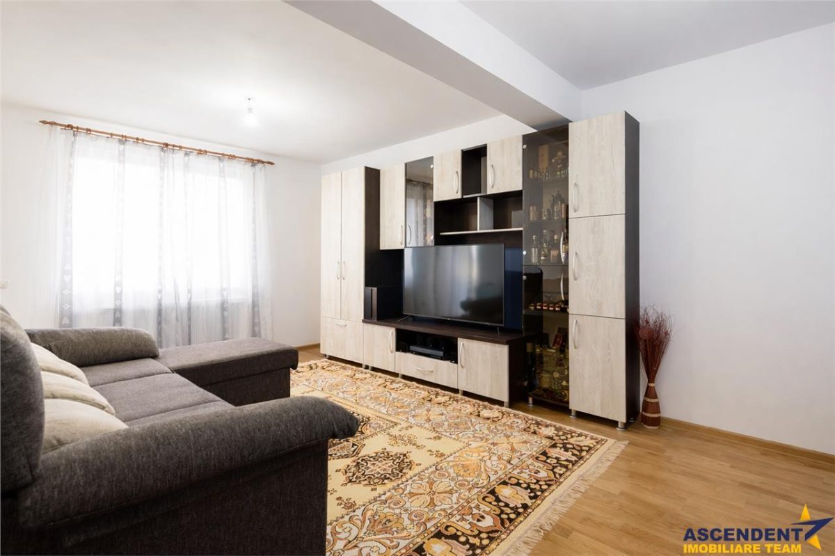 Apartament elegant, loc de parcare inclus, zona Coresi, Brasov - foto 2