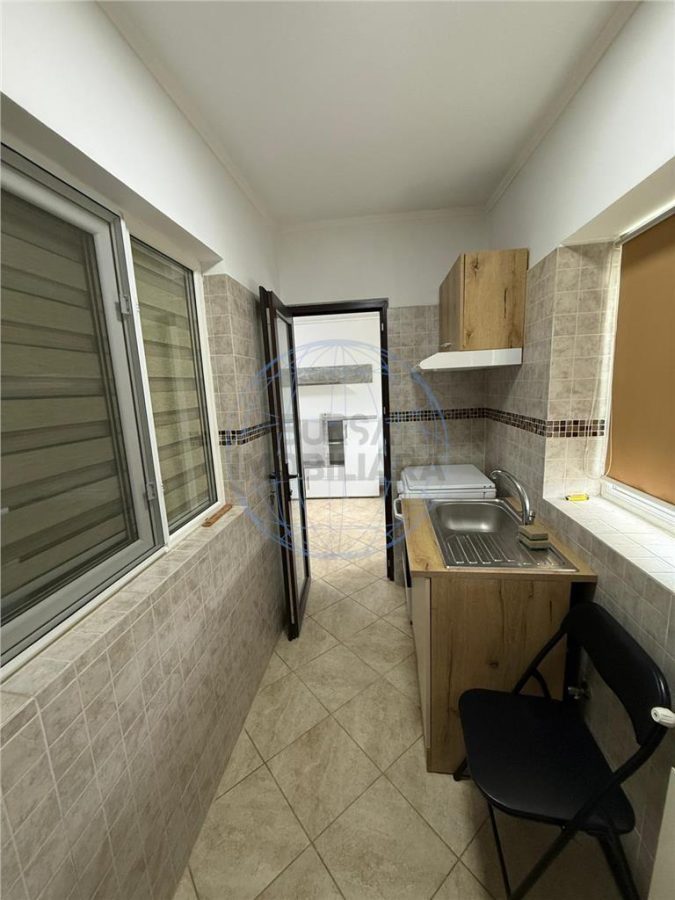 APARTAMENT 2 CAMERE, STR. LUPENI - foto 12