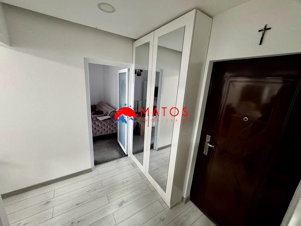 Garsoniera de vanzare Baicoi | De lux | Etaj 4 | zona linistita | - foto 15