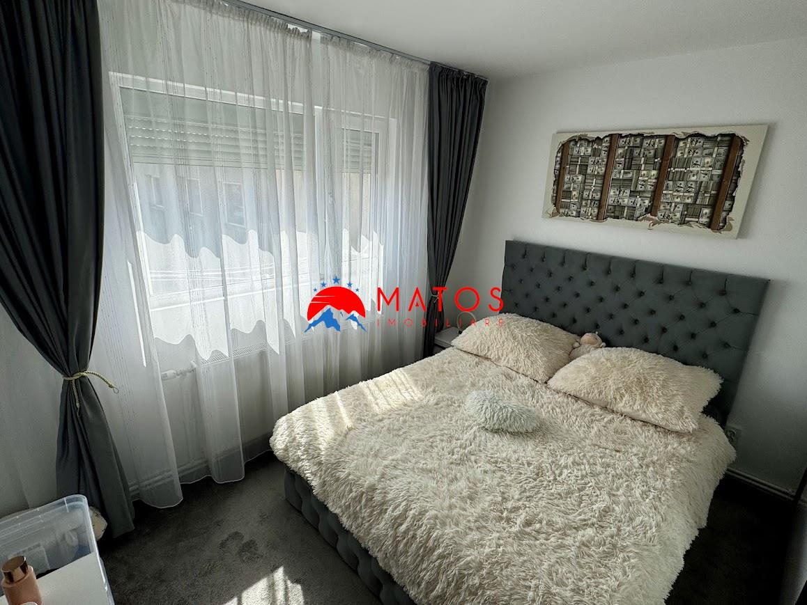 Garsoniera de vanzare Baicoi | De lux | Etaj 4 | zona linistita | - foto 23