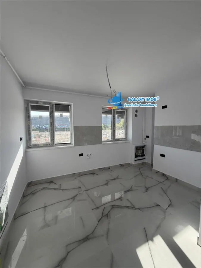 Apartament 3 camere/2 bai-curte 55mp-Boxa-Prelungirea Ghencea - foto 11