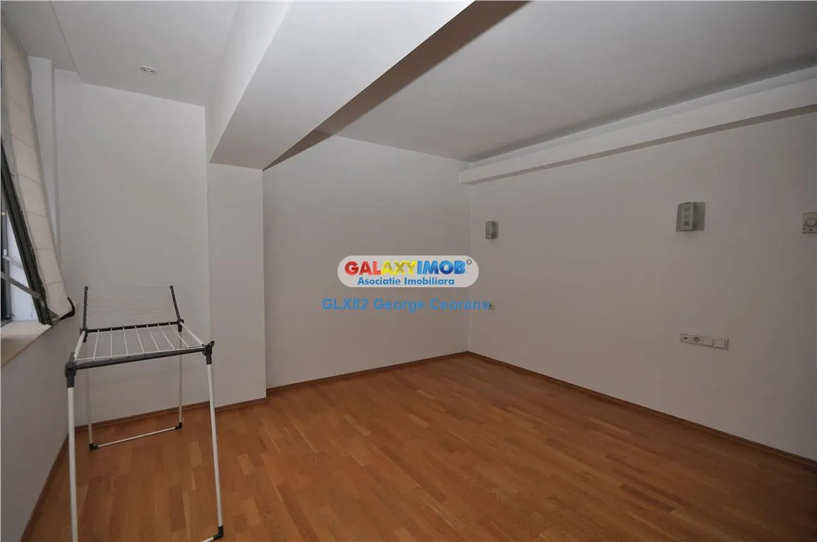 Inchiriere spatiu bioru, centrala proprie 60mp blvd Unirii Traian - foto 3