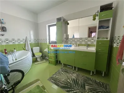 Duplex 4 camere-Mansarda utila-Curte amenajata-Pivnita-str Safirului - foto 19