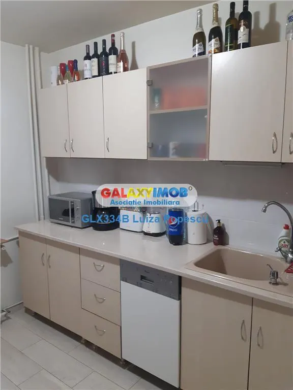 Vanzare apartament 3 camere RAHOVA MARGEANULUI - foto 1