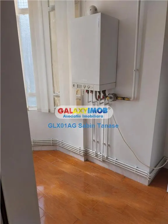 De vanzare  apartament  ultracentral  3 cam toate dotarile - foto 14