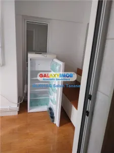 De vanzare  apartament  ultracentral  3 cam toate dotarile - foto 16