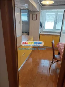 De vanzare  apartament  ultracentral  3 cam toate dotarile - foto 8