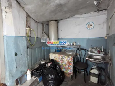 Unirii vila S+P+1 , spațiu comercial la parter,SU 206mp teren 293mp - foto 16