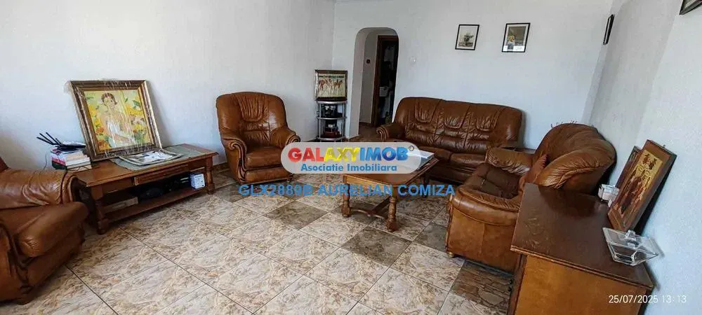 Apartament 4 camere decomandat Calea Calarasilor - foto 1