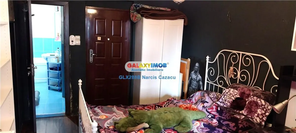 Piata Mihail Kogalniceanu vanzare garsoniera mobilata 43000 Euro - foto 1