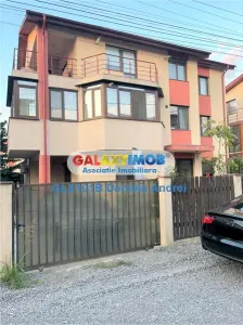 VANZARE APARTAMENT in VILA 3 CAMERE  85 mp BERCENI 95000 euro - foto 1