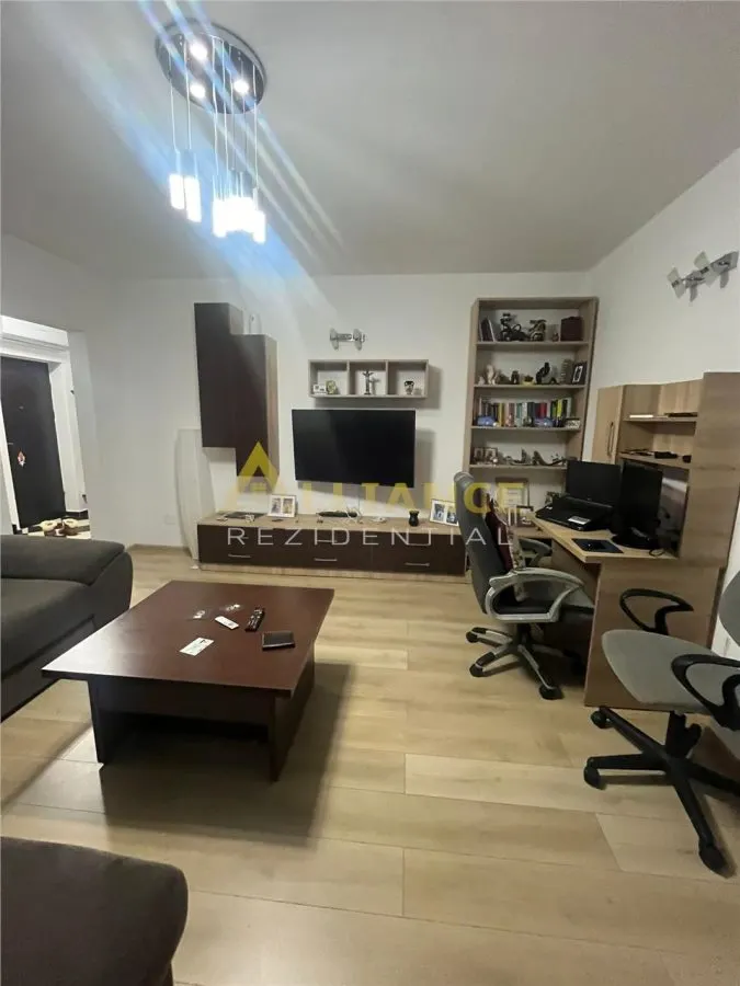 Apartament 3 camere decomandat | Mobilat si utilat | Metrou Dimitrie Leonida - foto 2