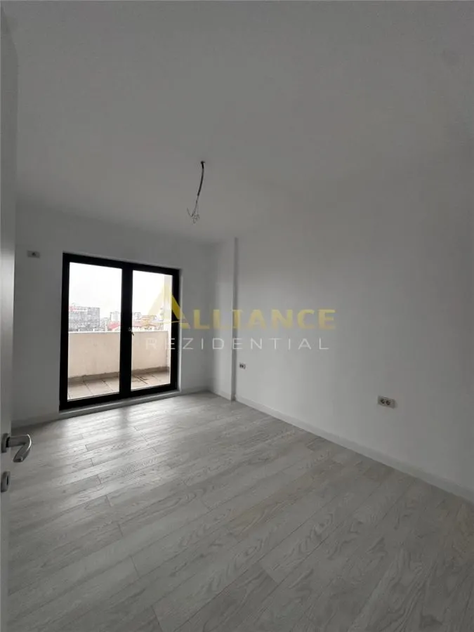 Apartament 3 camere de vanzare — SunLake.  Residence, Sos. Fundeni , Sector 2 - foto 3