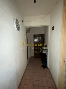 De vanzare in exclusivitate apartament 2 camere – Str Argeselu - foto 7