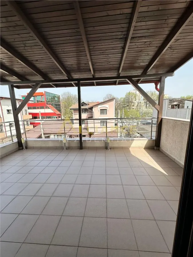 Piata Sudului ~Casa individuala 4 camere ~ 3 bai - foto 17