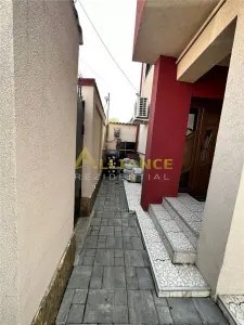 Piata Sudului ~Casa individuala 4 camere ~ 3 bai - foto 4