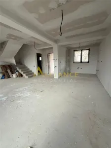 Casa 5 camere tip DUPLEX - 4 bai, Terasa + Curte, 250 MP - foto 5