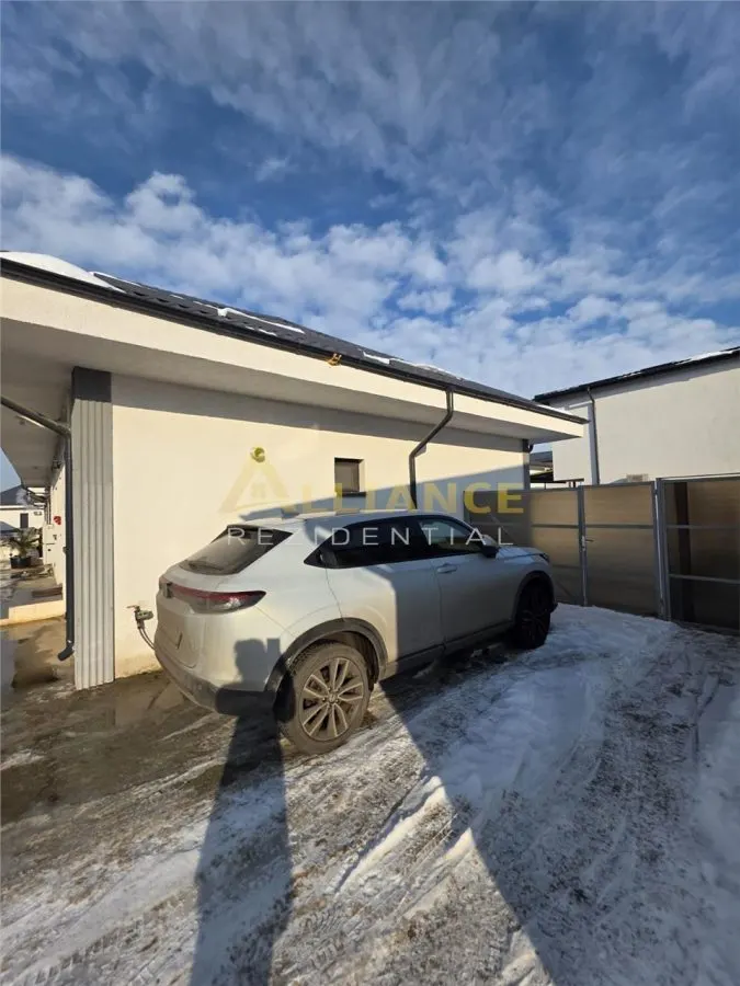 Casa tip duplex – zona Leordeni cu curte - foto 12