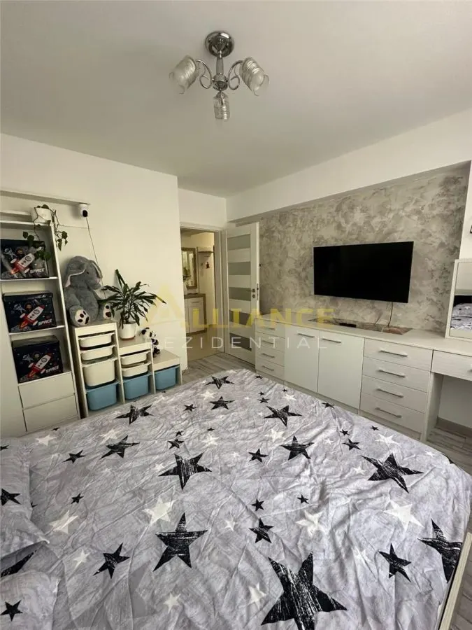 Apartament cu 2 camere I 2 parcari - foto 4