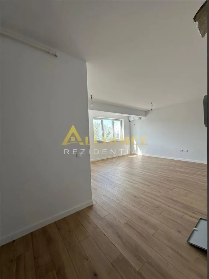 Apartament 2 camere - foto 3