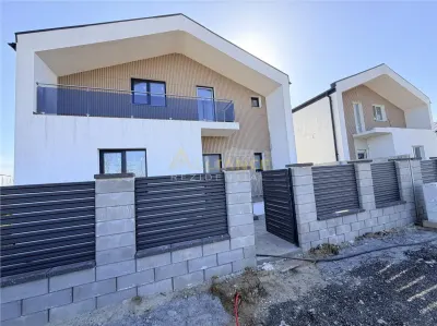 Casa viitorului  || Pompa de caldura || Panouri foto 11,7 kw - foto 1