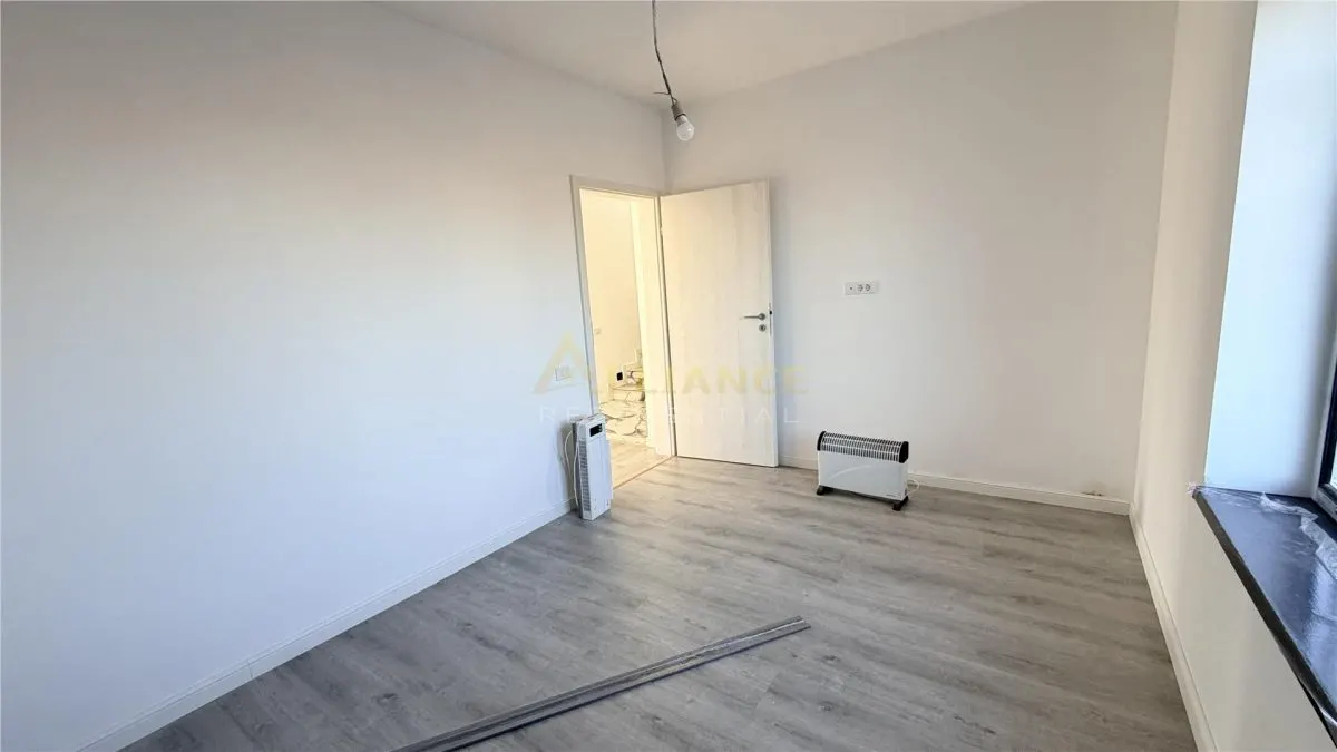 Casa viitorului  || Pompa de caldura || Panouri foto 11,7 kw - foto 7