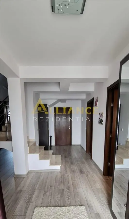 Casa de vanzare - Brazii de Jos - Teren 775 mp - foto 11