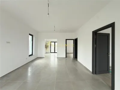 Casa Individuala | 1 Nivel | 3 camere | Teren 250mp - foto 2