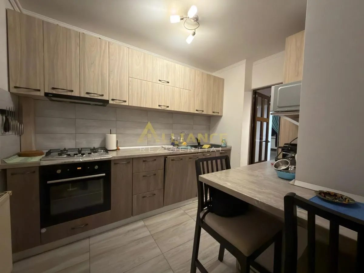 Apartament 3 camere - foto 5