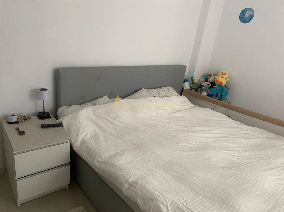 Eleganta si confort: 3 camere cu parcare, in zona Grand Arena, bloc cu lift.STB la doar 2min - foto 3