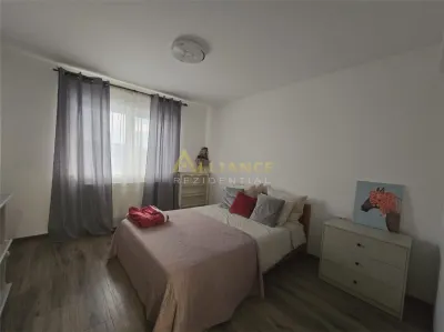 Casa individuala,bine amplasata,mobilata/utilata modern.Pret imbatabil. - foto 11