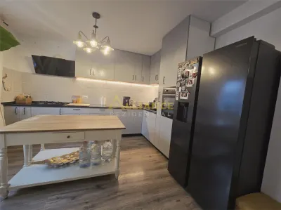 Casa individuala,bine amplasata,mobilata/utilata modern.Pret imbatabil. - foto 3