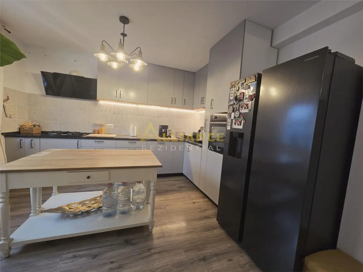 Casa individuala,bine amplasata,mobilata/utilata modern.Pret imbatabil. - foto 3