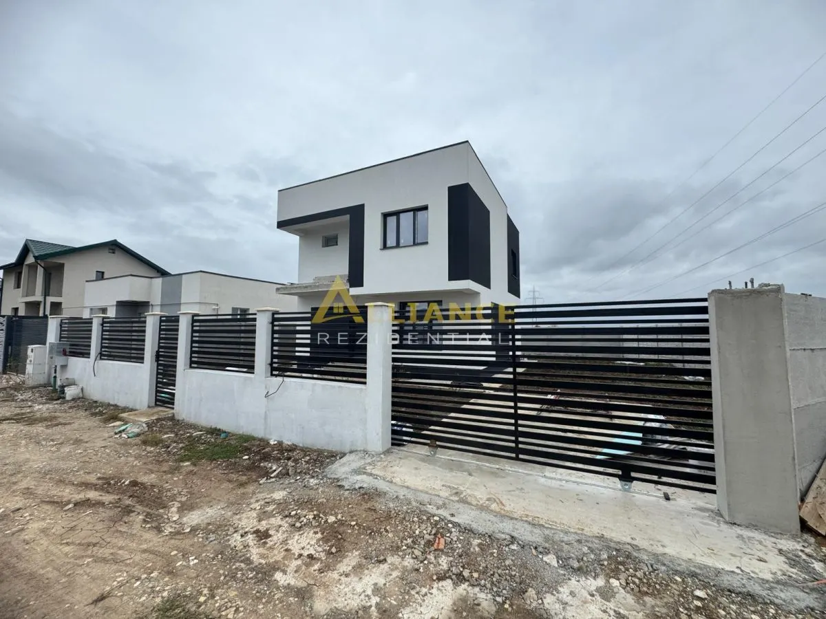 Casa noua, moderna - 3 dormitoare, 2 bai, teren 350 mp - foto 2