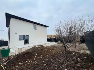 Vila 4 camere | 110 mp utili | Teren 320 mp - foto 4