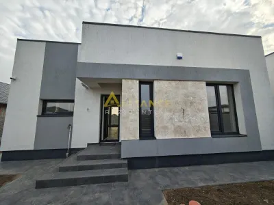 Casa Individuala - 3 camere - 2 bai - 371 mp teren - foto 2