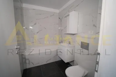 Ap.tip studio, se poate ajunge pietonal la metrou.Finalizat,parcare subterana. - foto 9