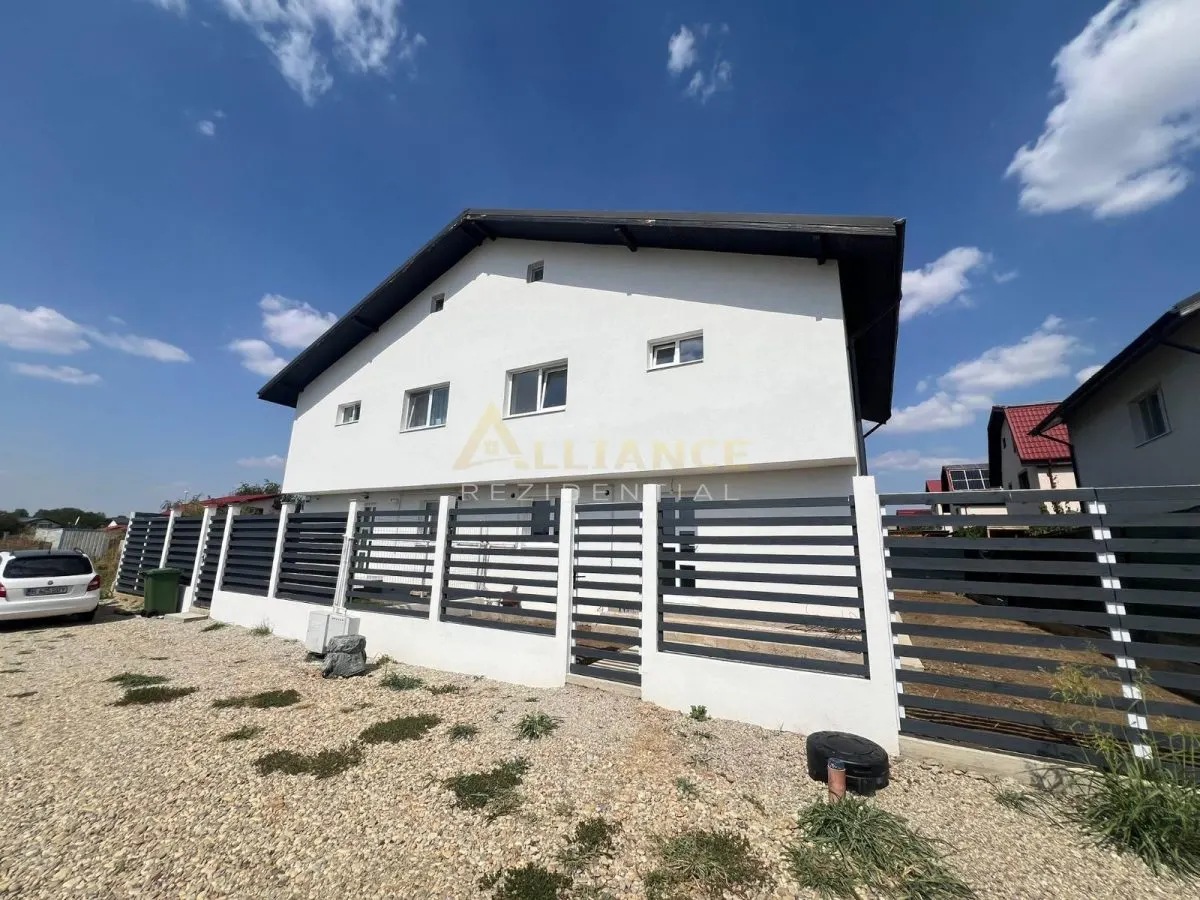  4 camere 2 bai teren 217mp - foto 18