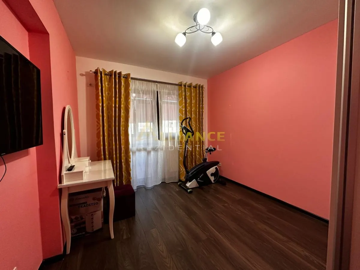 Apartament 3 camere - Aparatorii Patriei - foto 18